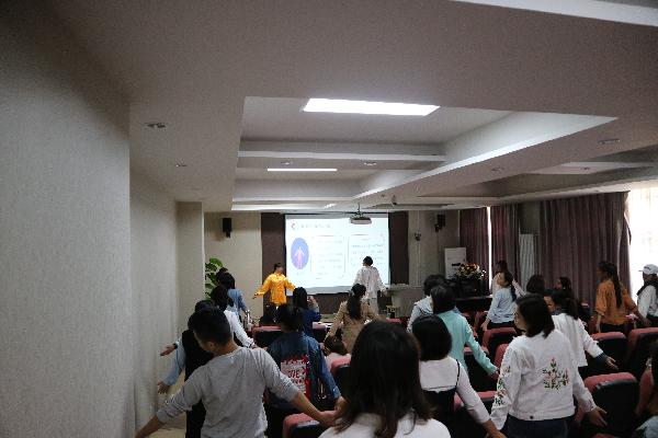 八段锦互动演示 八段锦互动演示