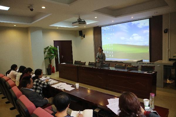 参赛教师回答专家评委提问 参赛教师回答专家评委提问